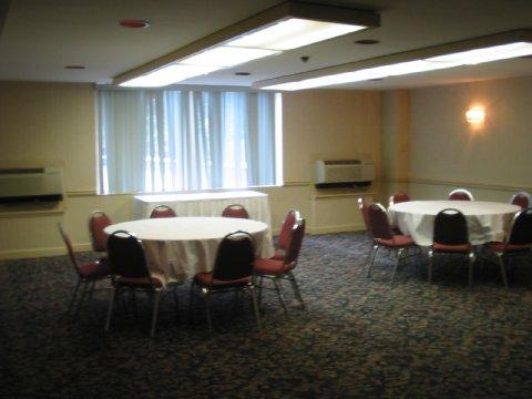 La Quinta Inn & Suites Pittsburgh North McCandless Township Bagian luar foto