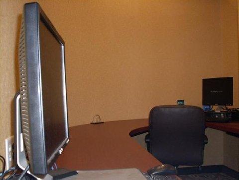La Quinta Inn & Suites Pittsburgh North McCandless Township Bagian luar foto